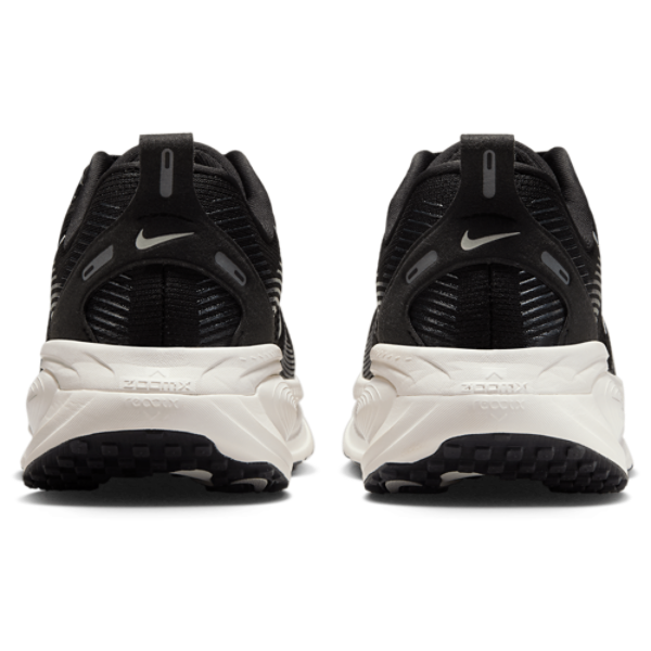 Nike Vomero 18