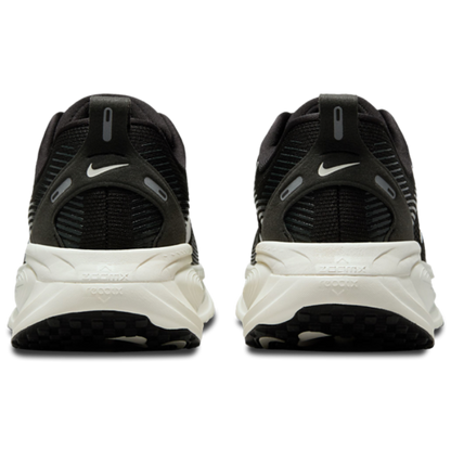 Nike Vomero 18