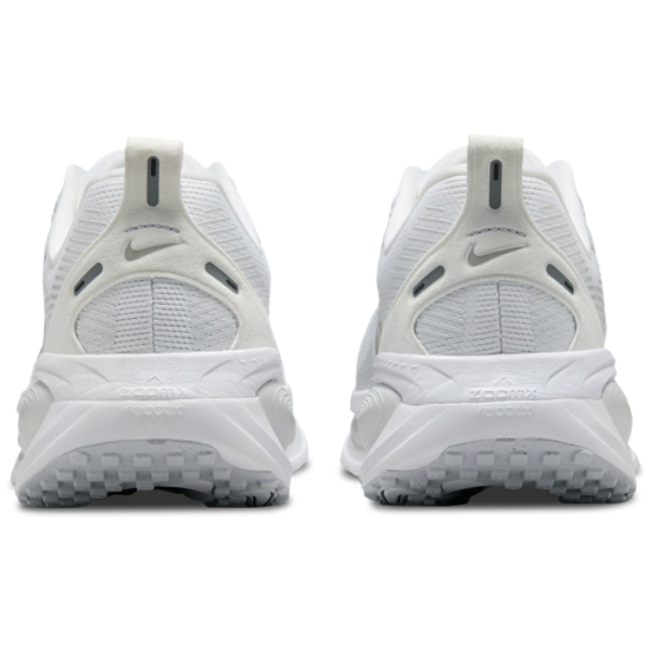 Nike Vomero 18