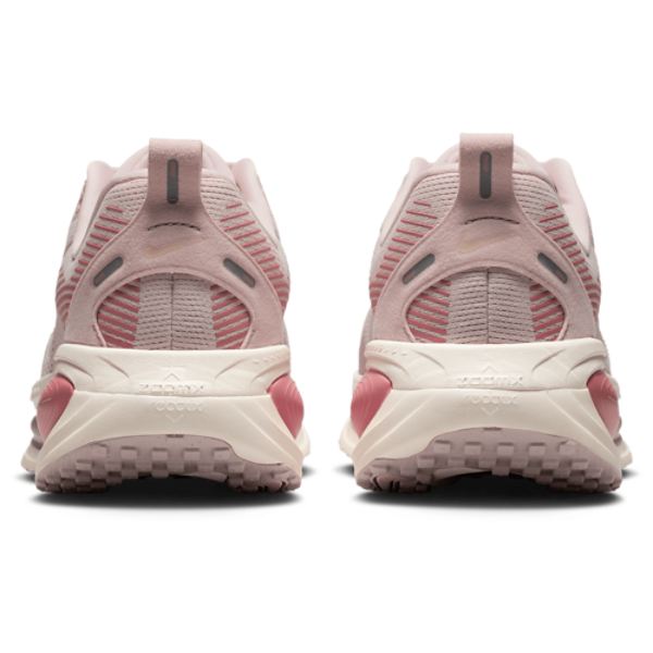 Nike Vomero 18